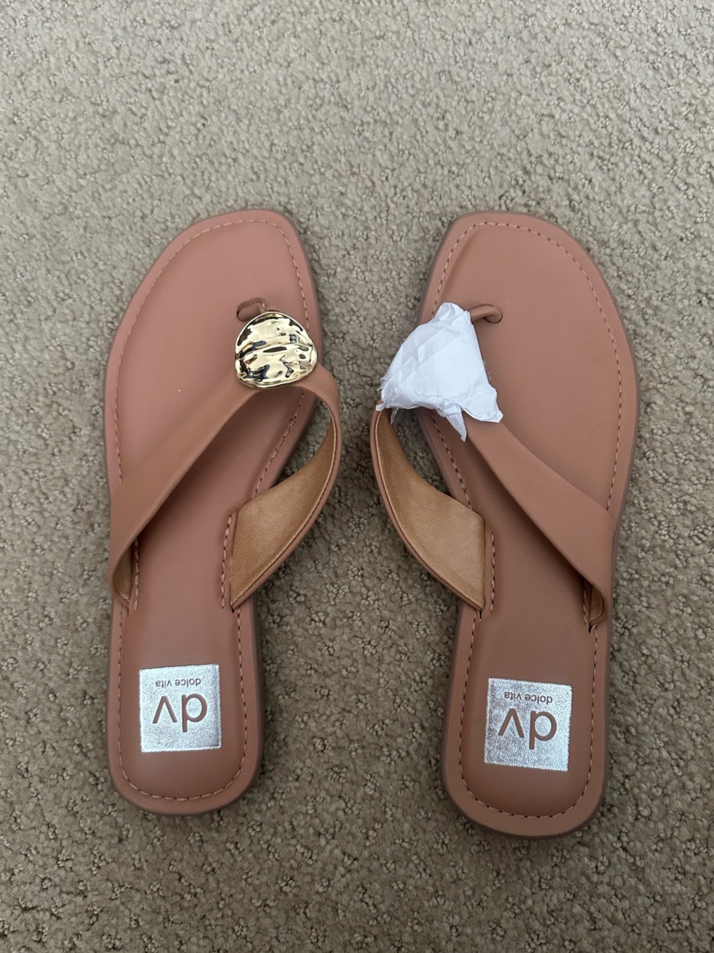 DV by Dolce Vita Women's Tan Slip-On Sandals with Gold Disc